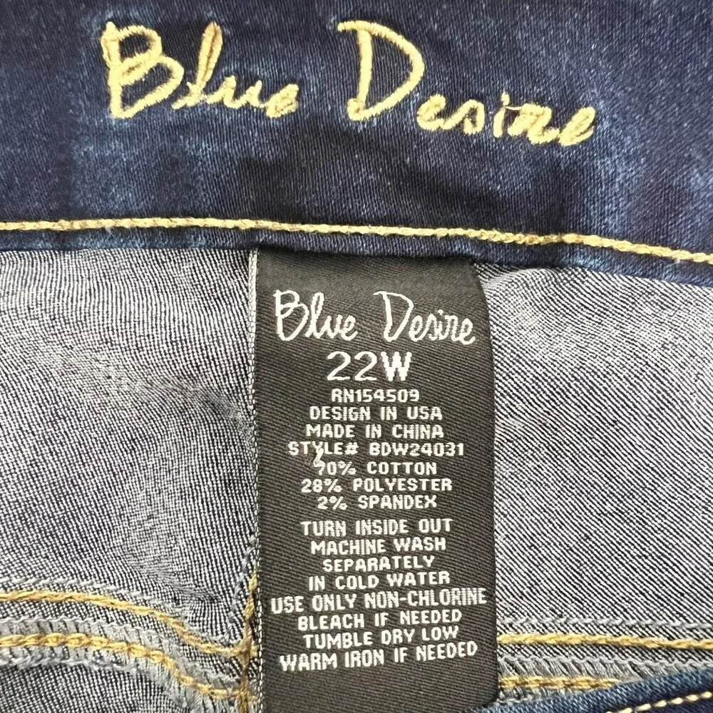 Blue Desire Women’s Cropped Jeans Straight Leg High Rise Size 22W